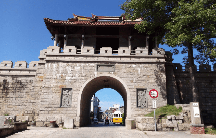 F線-尋城趣文化小旅行線(週日，郵輪式公車)