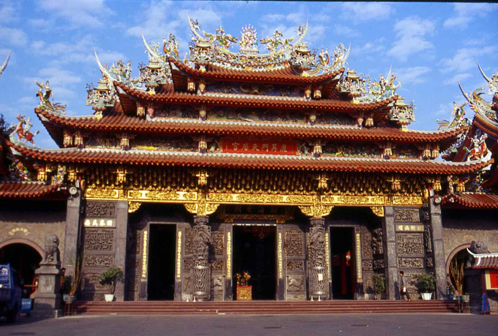鹿耳門天后宮